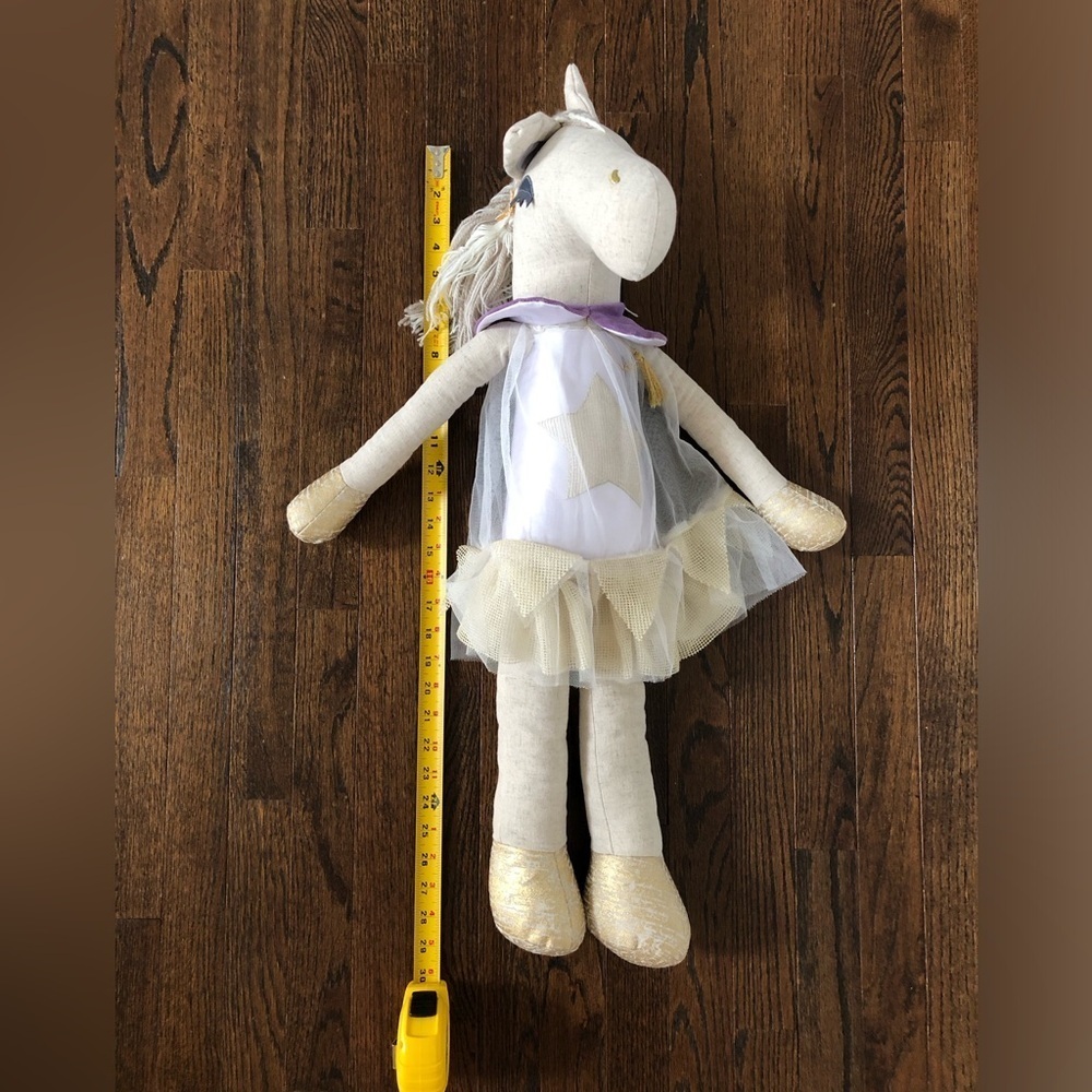 Pottery Barn Kids Designer Doll Everly Horse Linen Plush - 28" Length - EUC! - Picture 11 of 15